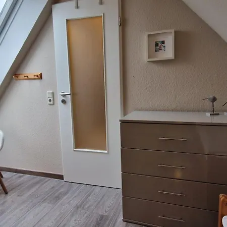 Nr 96 - Uferstraße * Carolinensiel