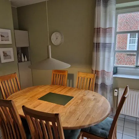 Nr 96 - Uferstraße Carolinensiel