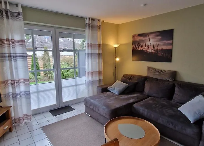 Nr 96 - Uferstrasse * Carolinensiel